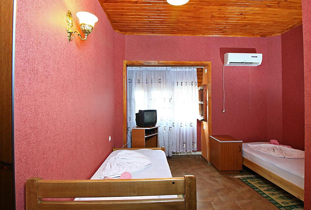 Babilina Hotel Tbilisi Ngoại thất bức ảnh